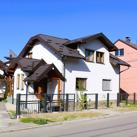 Svila Apartmani Bihac Exterior photo